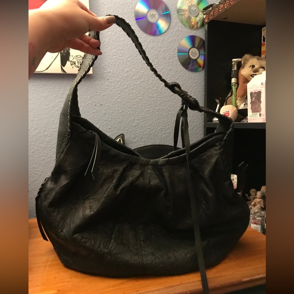 MUXO by Camila Alves bag